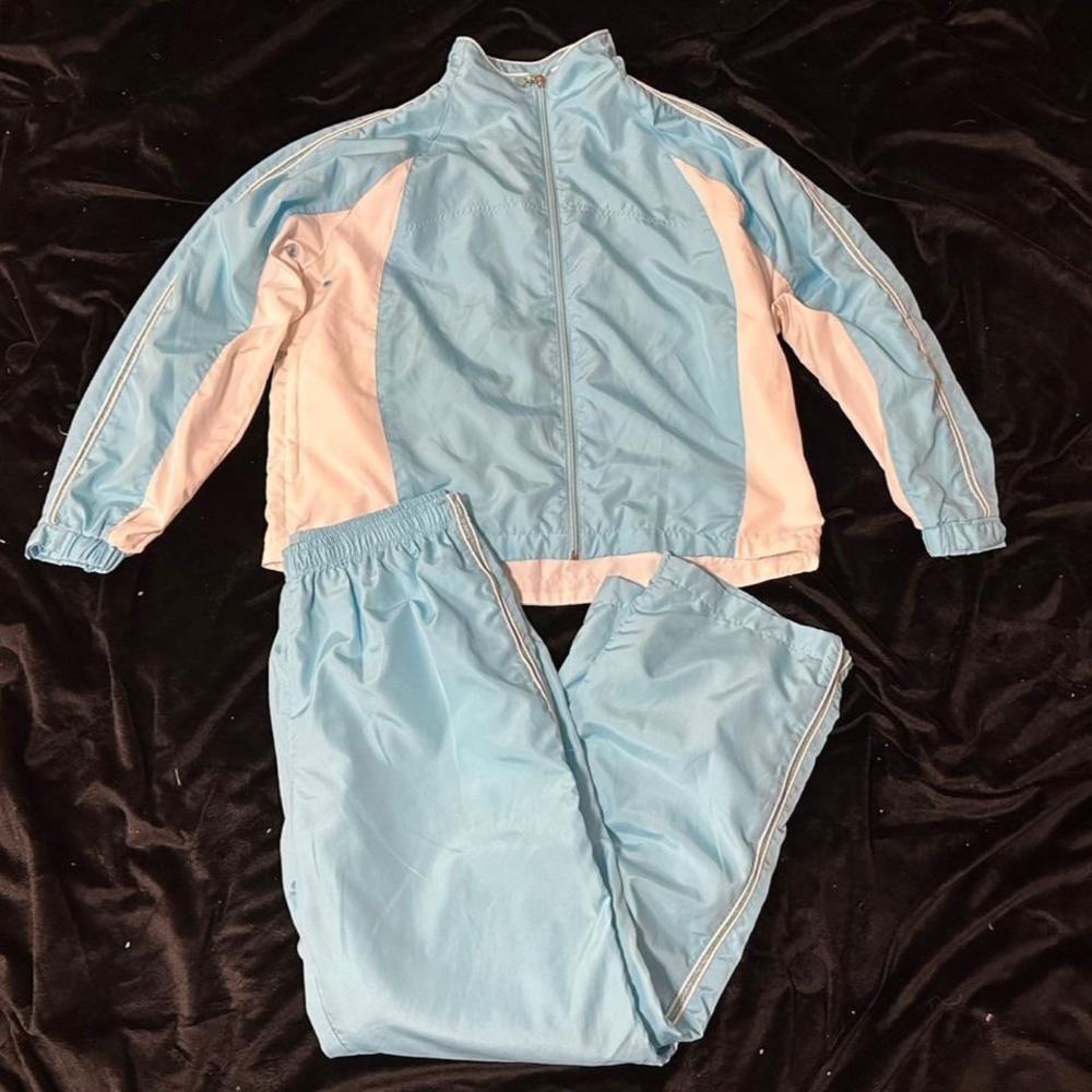 Studio Works Blue & white vintage Windbreaker 2 pc tracksuit woman's Size P Lg